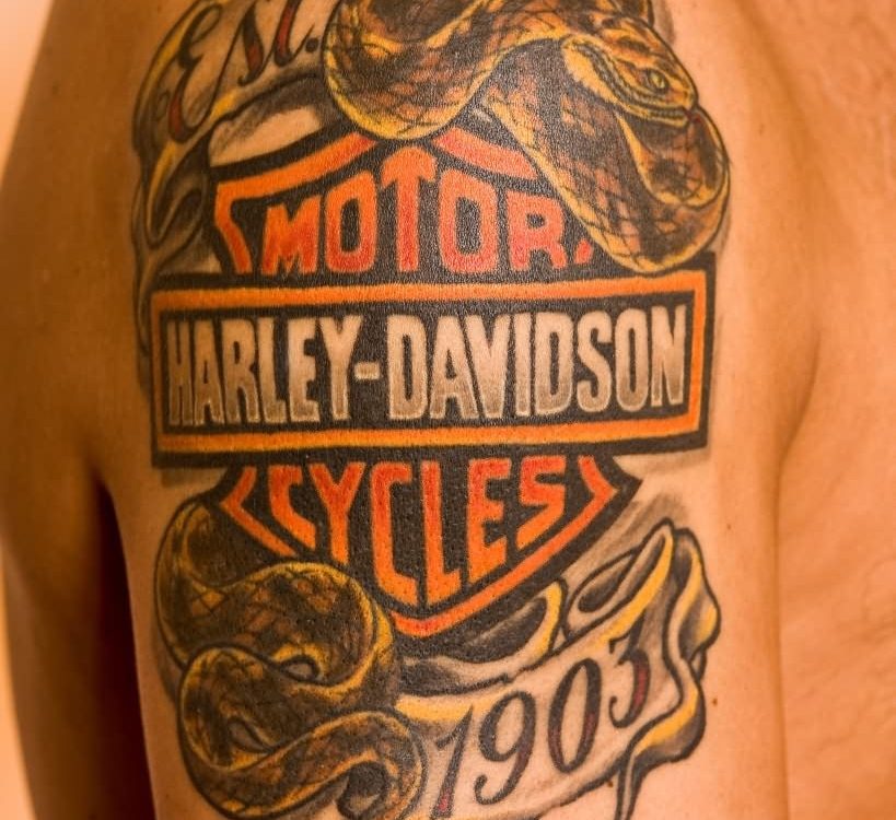 Harley-Davidson-logo tattoo