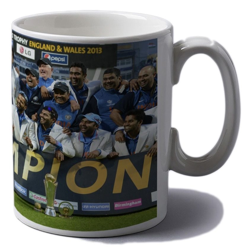 coffee mug with a printed pic of Indian Cricket team